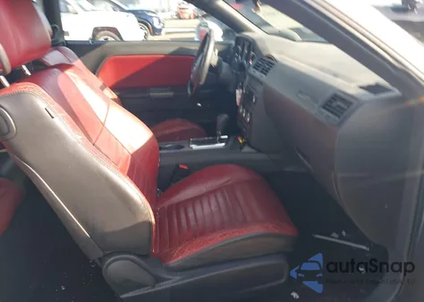 2014 Dodge Challenger R/T Plus z USA, uszkodzony, nr VIN 2C3CDYBT6EH185590